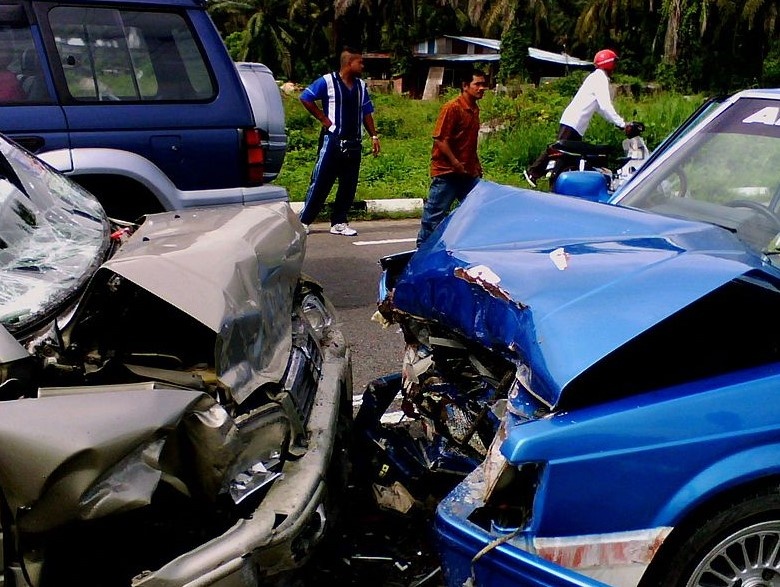 بیمه بدنه خسارات وارد بر خودرو را جبران می کند