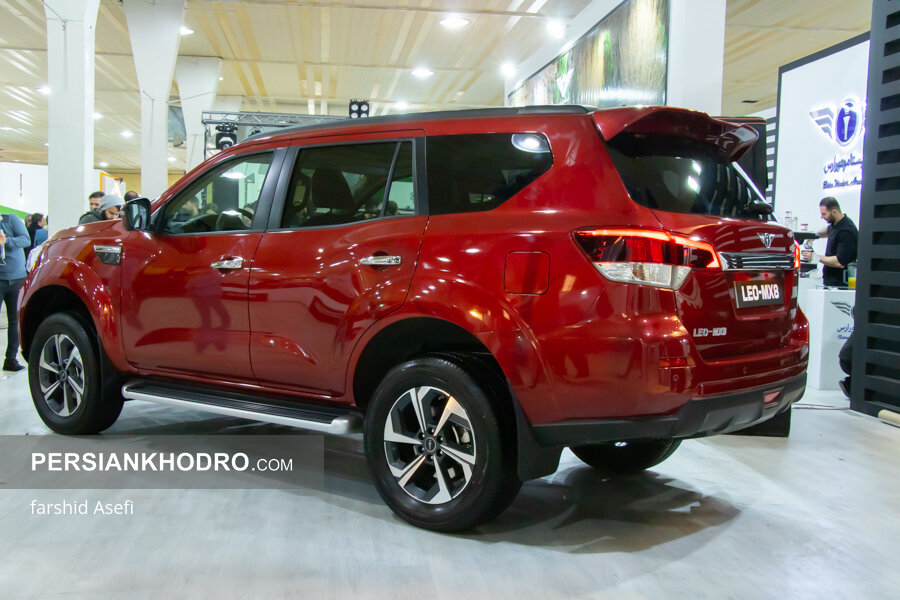 لئو ام ایکس ۸