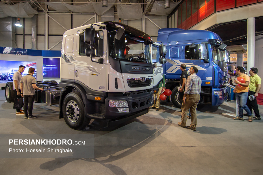 کامیون باری دووتراکس