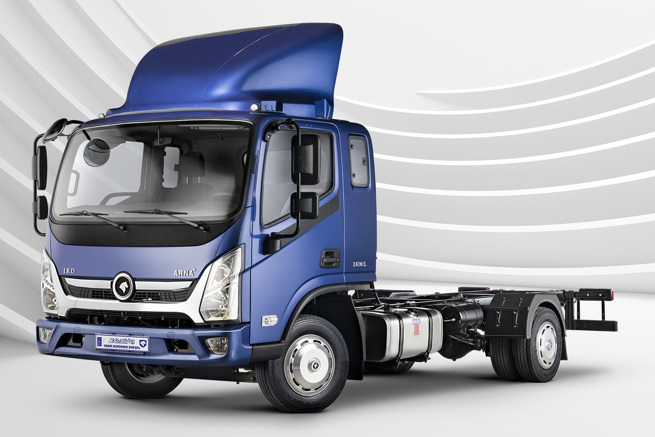 کامیونت آرنا پلاس