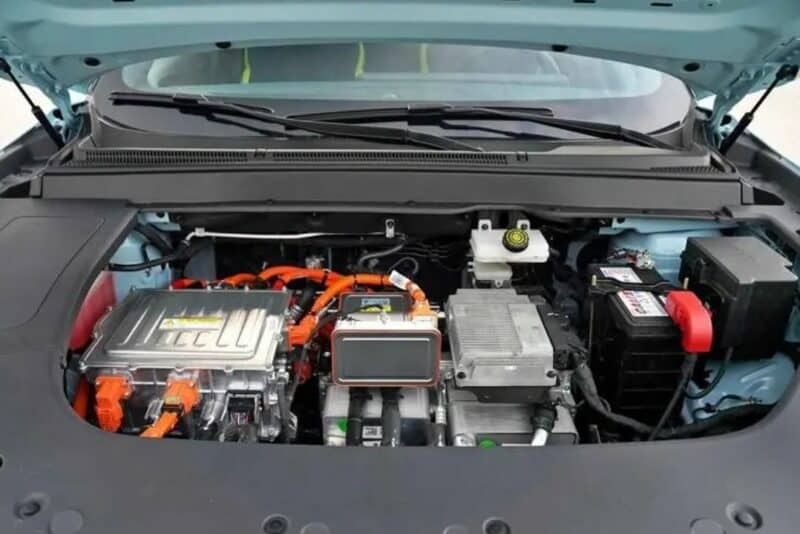 دانگ فنگ فورتینگ لیتینگ