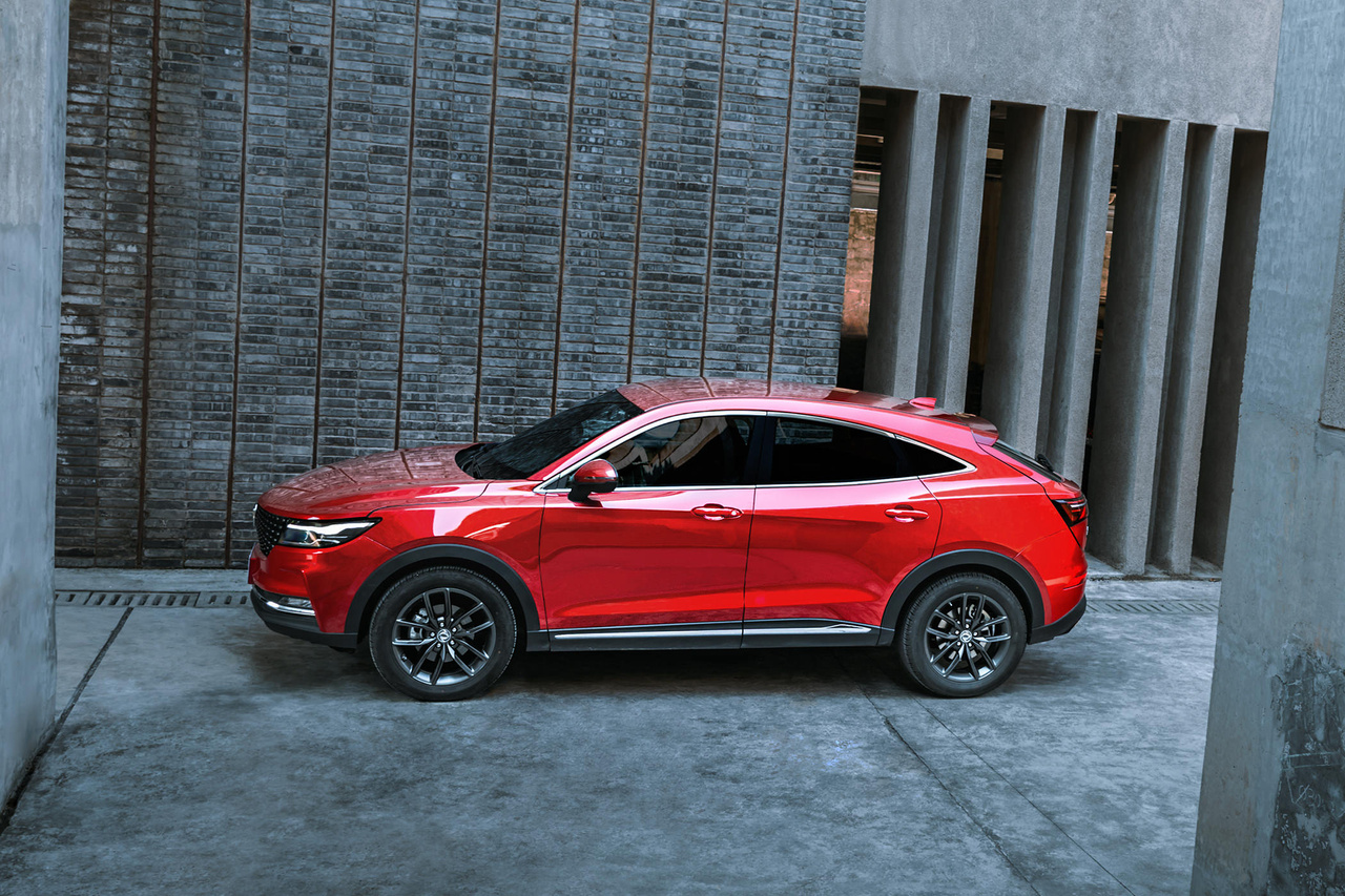 142966 - تفاوت فونیکس FX و دیگنیتی پرستیژ؛ فرق ماشین فونیکس اف ایکس و دیگنیتی پرستیژ؛ مقایسه خودرو فونیکس FX با دیگنیتی پرستیژ