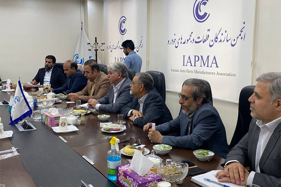 هم اندیشی اعضاء هیات مدیره انجمن قطعه سازان و اتحادیه لوازم یدکی خودرو