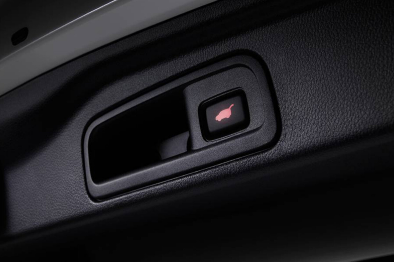 درب صندوق برقی