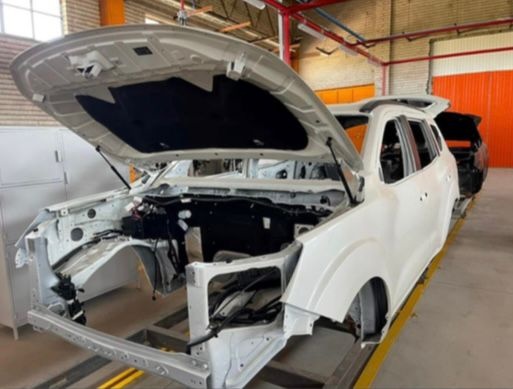 لئو ام ایکس 8