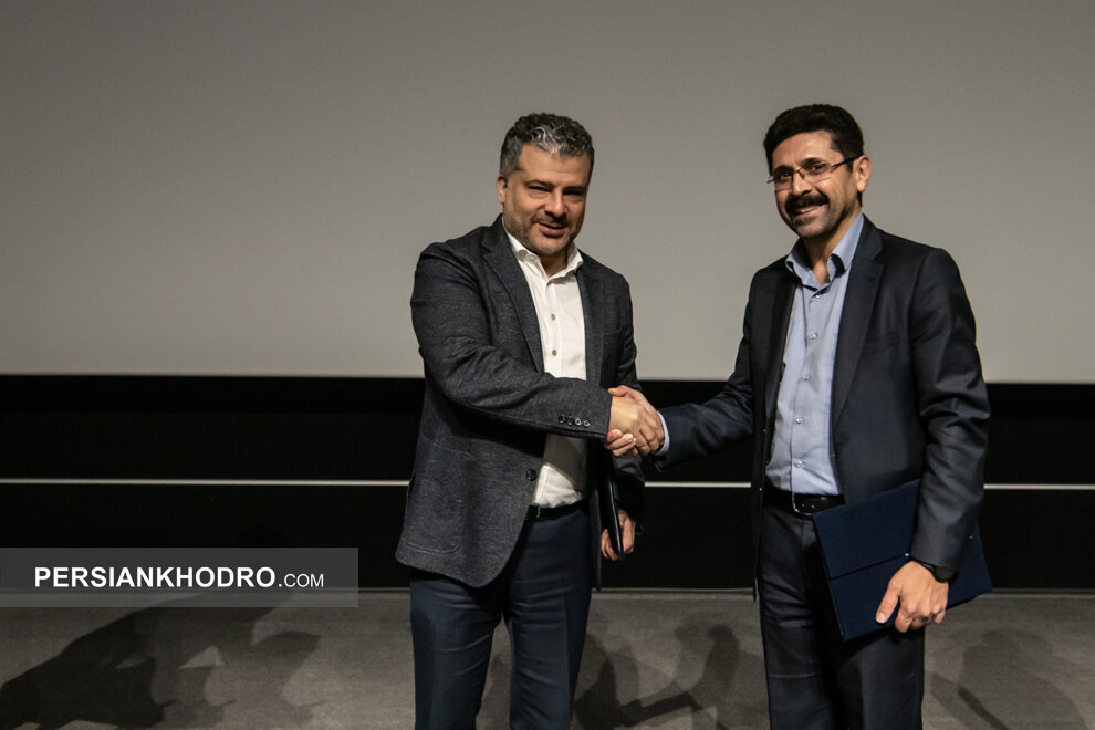 امضای تفاهم نامه همکاری علمی و فناوری بین کرمان موتور و دانشگاه علم و صنعت ایران