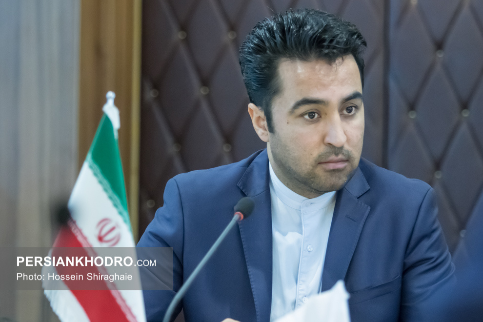 علیرضا عاجزی