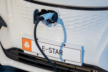 معرفی خودرو برقی مناسب بانوان (+عکس) / خودرو آریا تمام برقی در سایپا تولید می شود