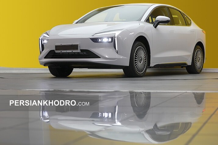 تاکسی برقی ایران خودرو