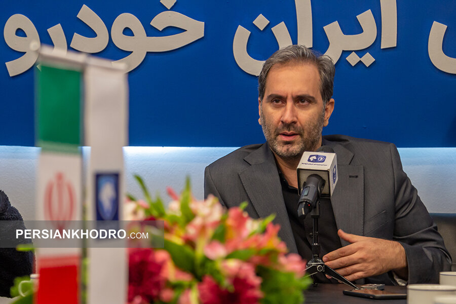 محسن نیک بین