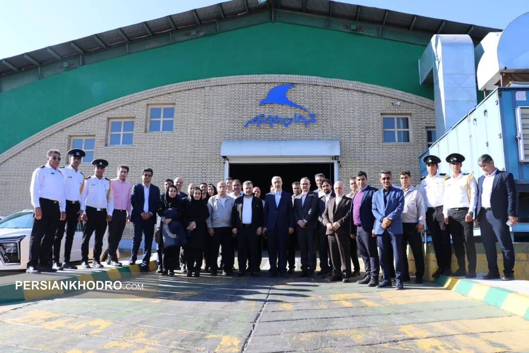 بازدید رئیس سازمان بورس از کرمان موتور