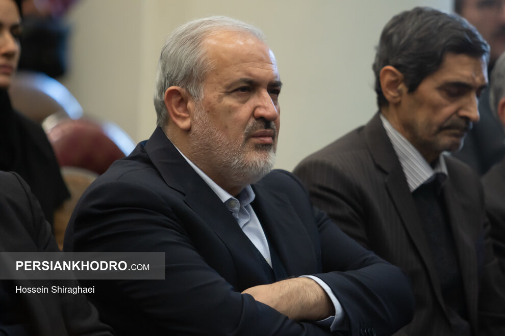 عباس علی آبادی وزیر صنعت، معدن و تجارت