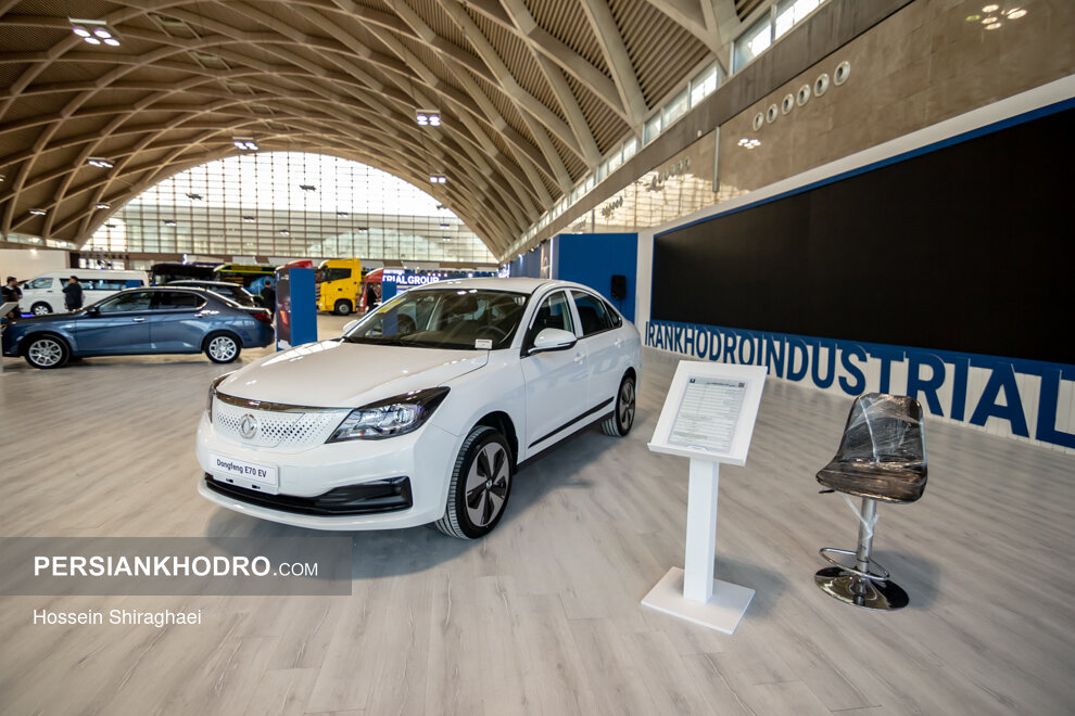 دانگ فنگ E۷۰