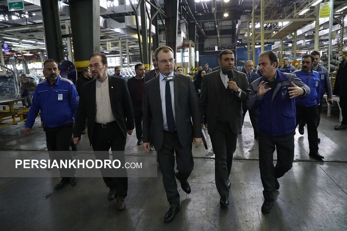 رئیس استاندارد روسیه در ایران خودرو