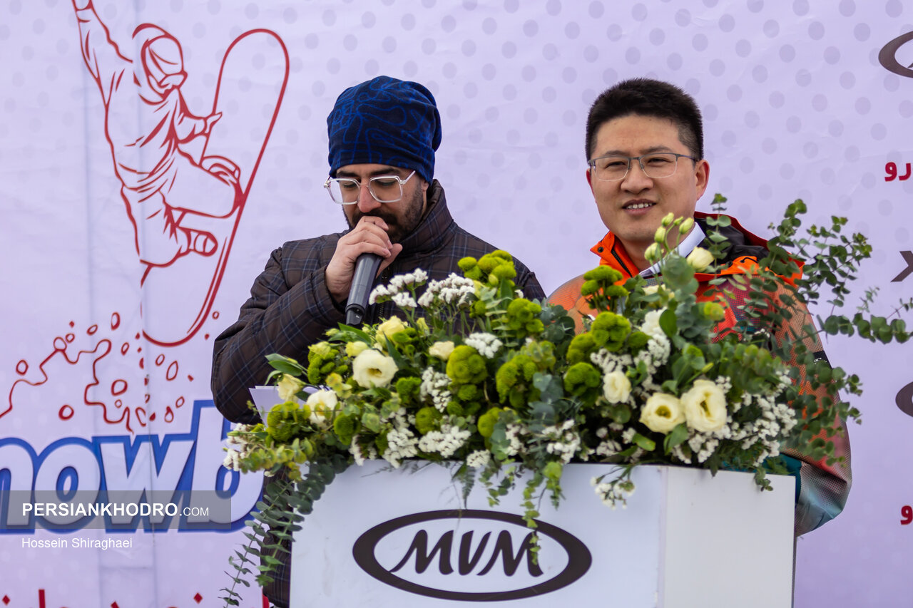 من قائم مقام امی وی ام