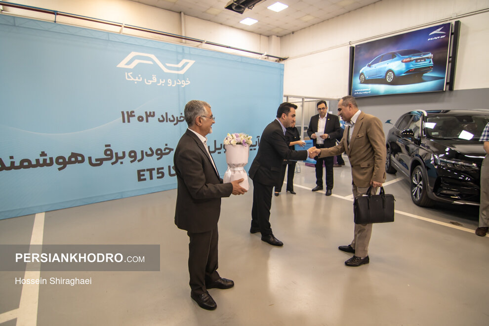 پویا سالاری شریف