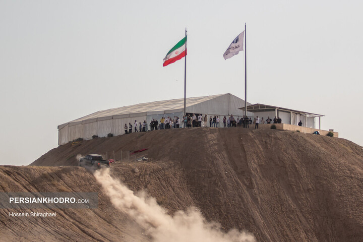 گردهمایی T8 سواران