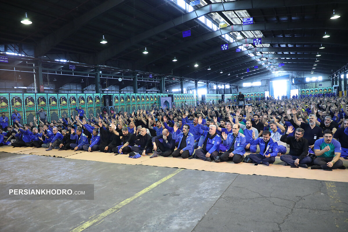 مراسم عزاداری و دستهروی با حضور مدیرعامل ایران خودرو