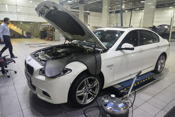 قابل توجه مشتریان برندهای پریمیوم ب‌ام‌و و مینی + اعلام امتیاز تعمیرگاه مرکزی پرشیاخودرو