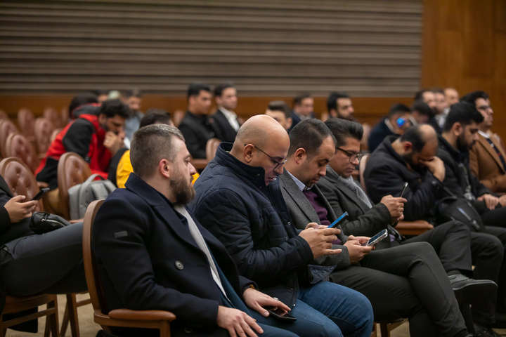 مراسم رونمایی کامیونت آترا 6 تن
