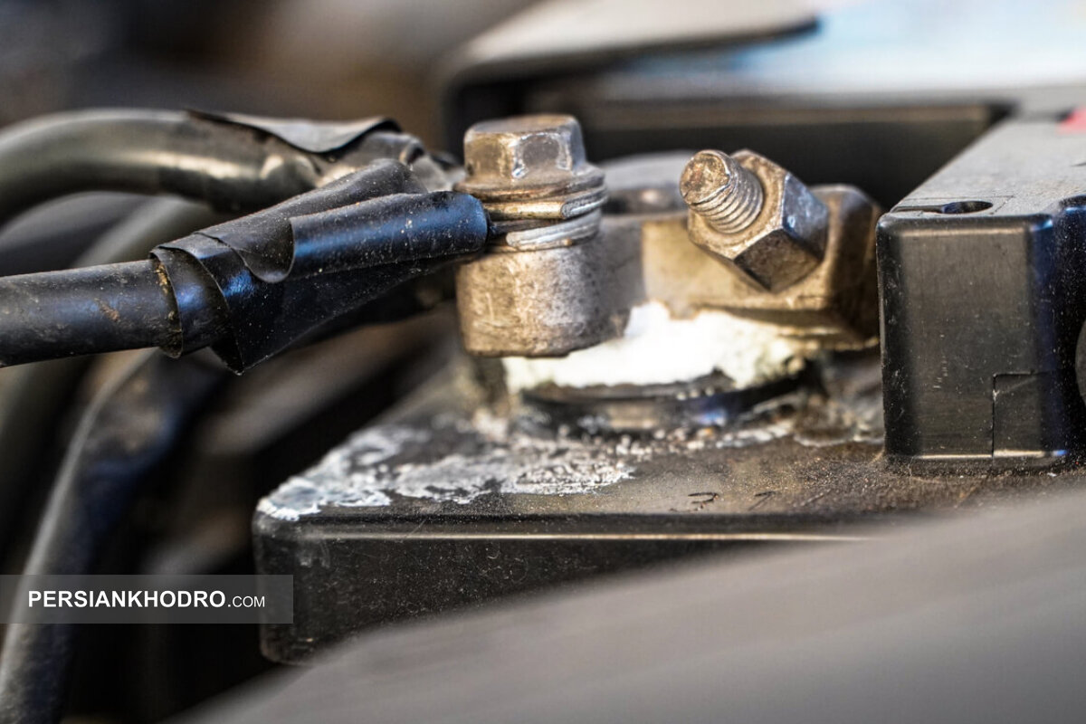 147637 - علت خاموش شدن ماشین هنگام برداشتن پا از روی گاز چیست؟