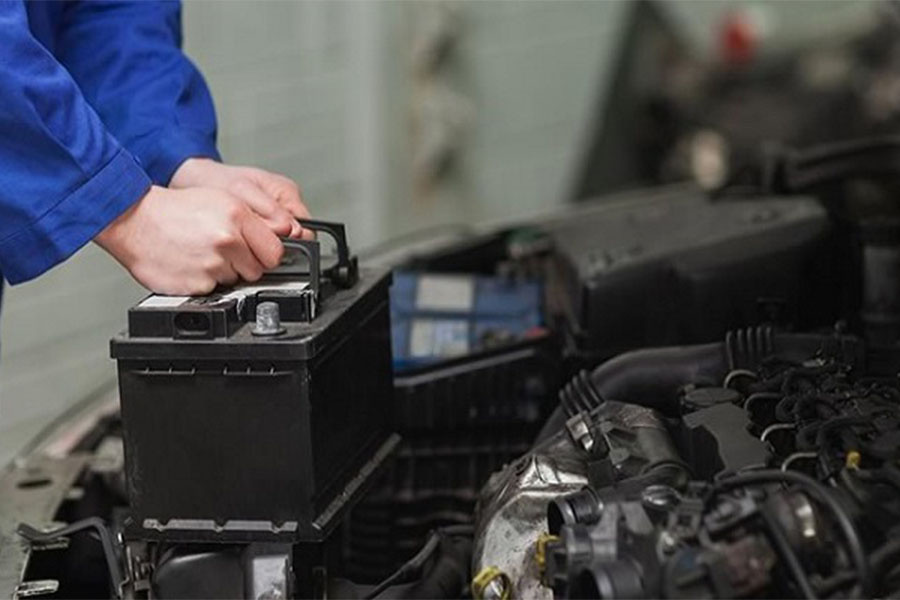 تعویض باتری ماشین در محل تهران + (نکات مهم تعویض باطری خودرو) 