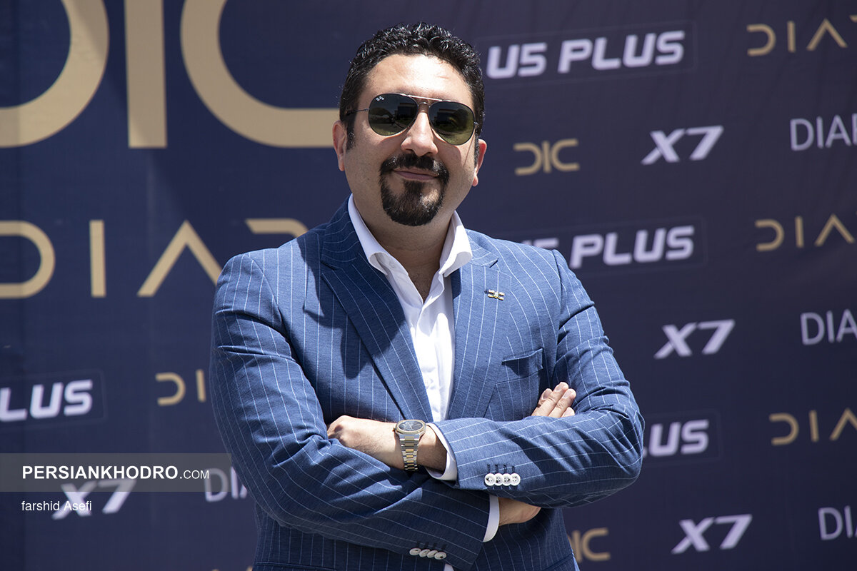 حسام قاسم زاده