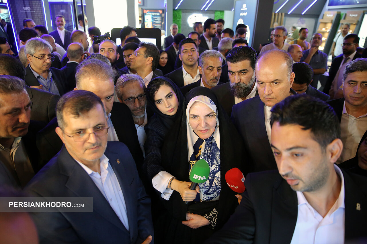 معصومه آقاپور