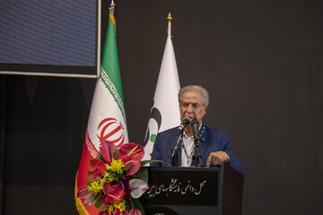 زنگ خطر نابودی صنعت خودرو و قطعه سازی کشور!