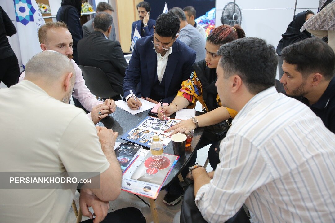 نمایشگاه قطعات خودرو تهران