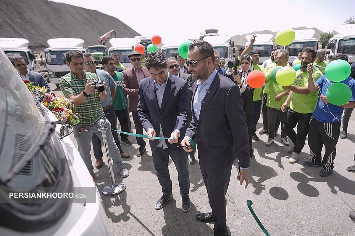 تحویل کامیونت آترا 6 تن به یک شرکت آب معدنی