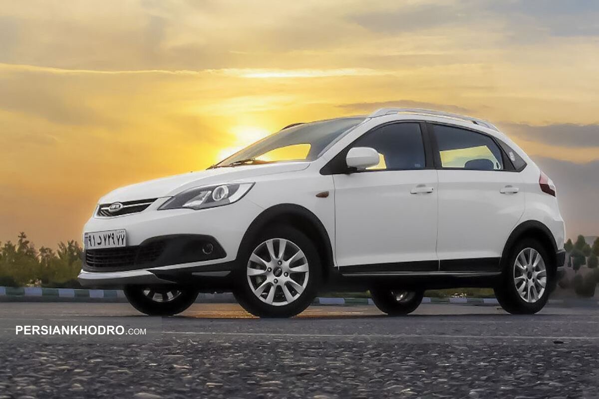 بررسی جامع ماشین های هاچ بک چینی در ایران؛ راهنمای انتخاب بهترین ها در سال ۱۴۰۴