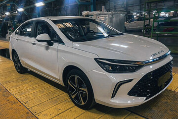 شروع تولید یو۵پلاس در دیارخودرو (+عکس و زمان عرضه)