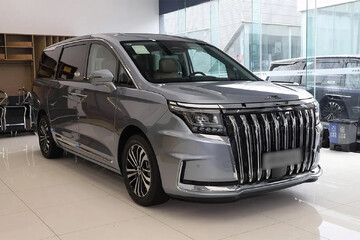 خودرو ۷نفره کرمان موتور می آید (+مشخصات فنی)