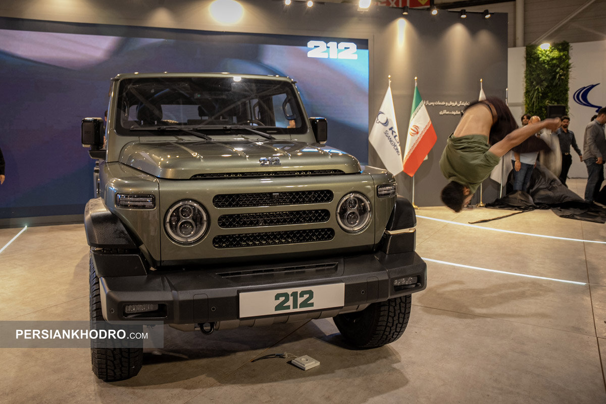 رونمایی خودرو ۲۱۲ در ایران (+عکس و مشخصات فنی)