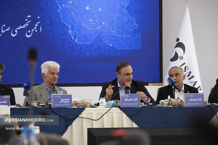 آرش محبی نژاد