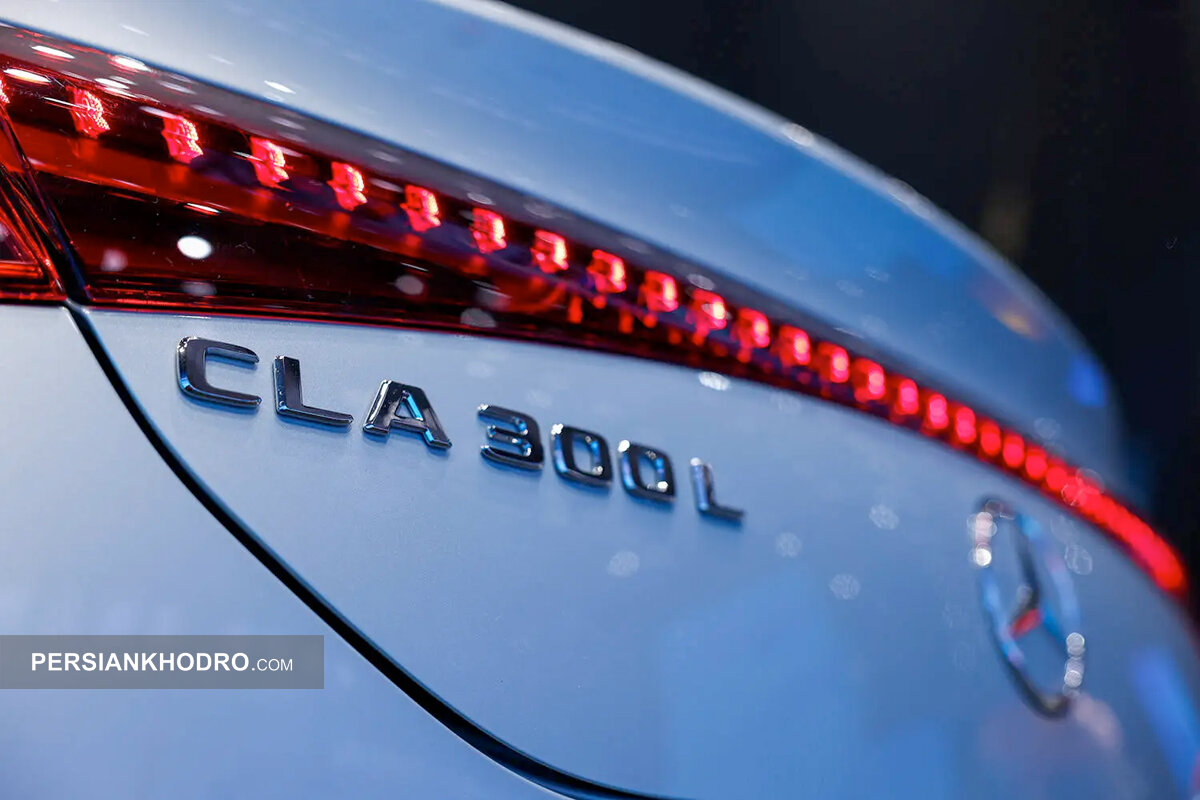 مرسدس بنز CLA 300 L