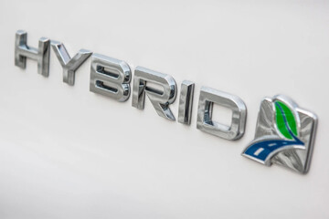 ضرورت افزایش سهم خودروهای هیبریدی؛ فرصتِ میانی برای نجات هوا و جیب مردم