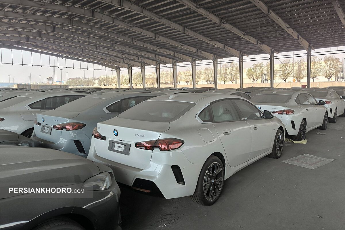 ترخیص خودروهای ب ام و -مهر1404