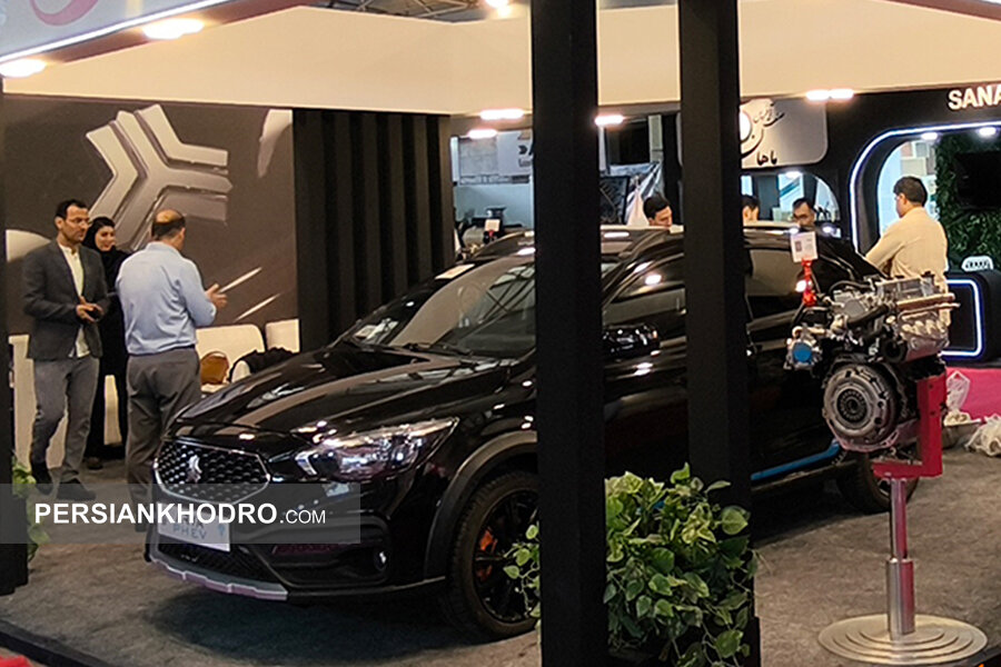 سایپا از آریا پلاگین‌هیبرید با برد ۱۲۰۰ کیلومتر رونمایی کرد