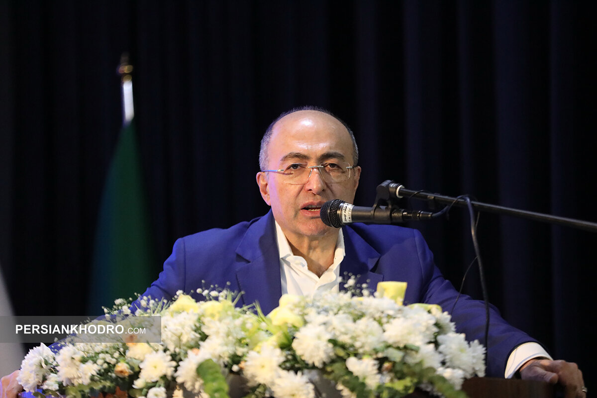حمید کشاورز