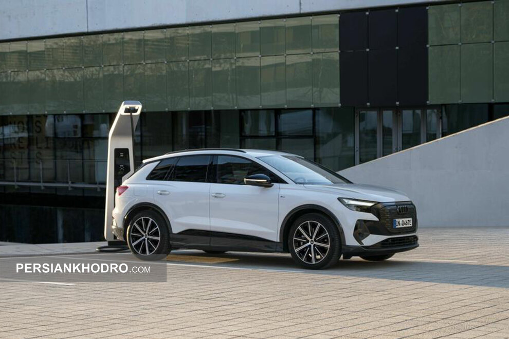 آئودی Q۴ e-tron