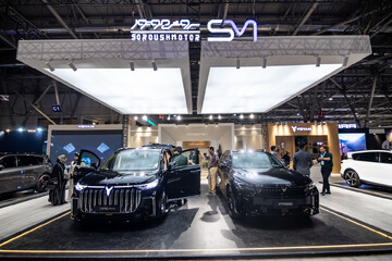 ورود لوکس‌های وویا به ایران / رونمایی فری ۲۰۲۵ و دریم در نمایشگاه خودرو اصفهان