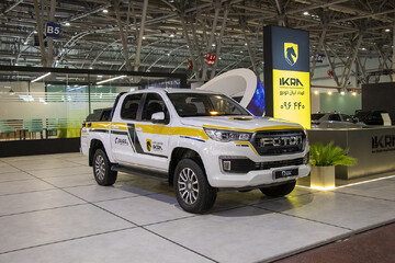 سرویس خودرو در خانه با ایران‌خودرو!