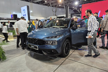 بازار خودرو ایران؛ خریداران و سرمایه‌گذاران در آستانه حذف کامل