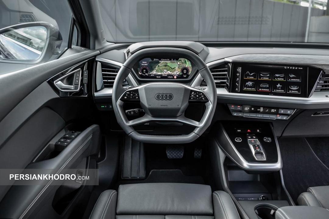 آئودی Q۴ e-tron