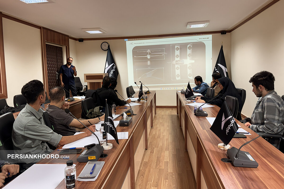 مرحله منتورینگ و آموزش برگزیدگان مرحله اول مسابقه طراحی مفهومی وسایل نقلیه عمودپرواز-آبان 1404