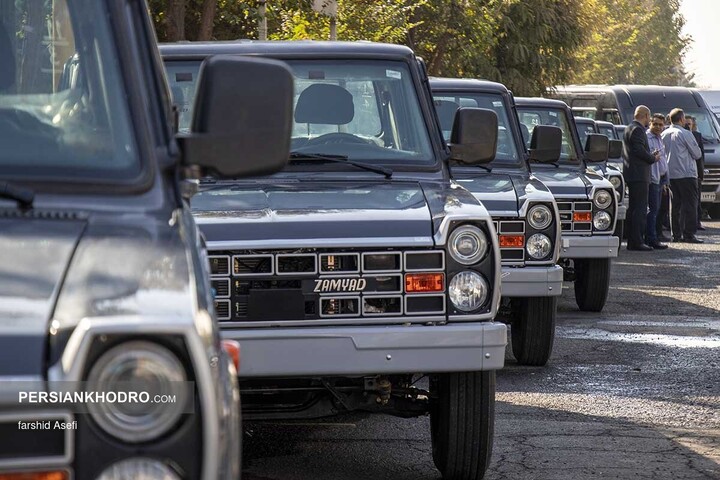 نیسان اکستند کمپرسی