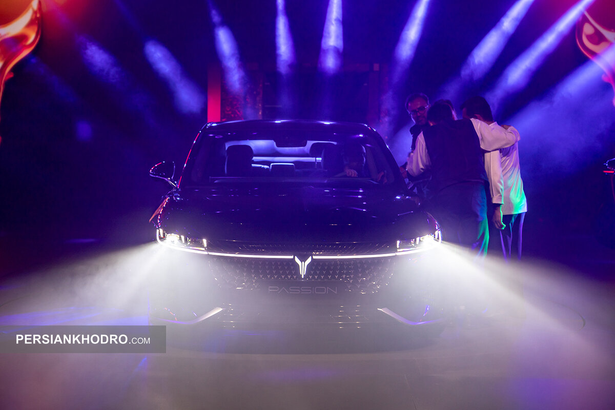 شب وویا در تهران