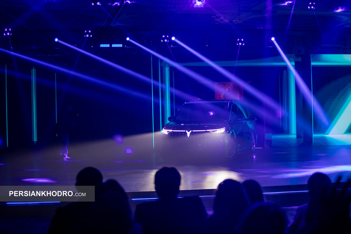 شب وویا در تهران